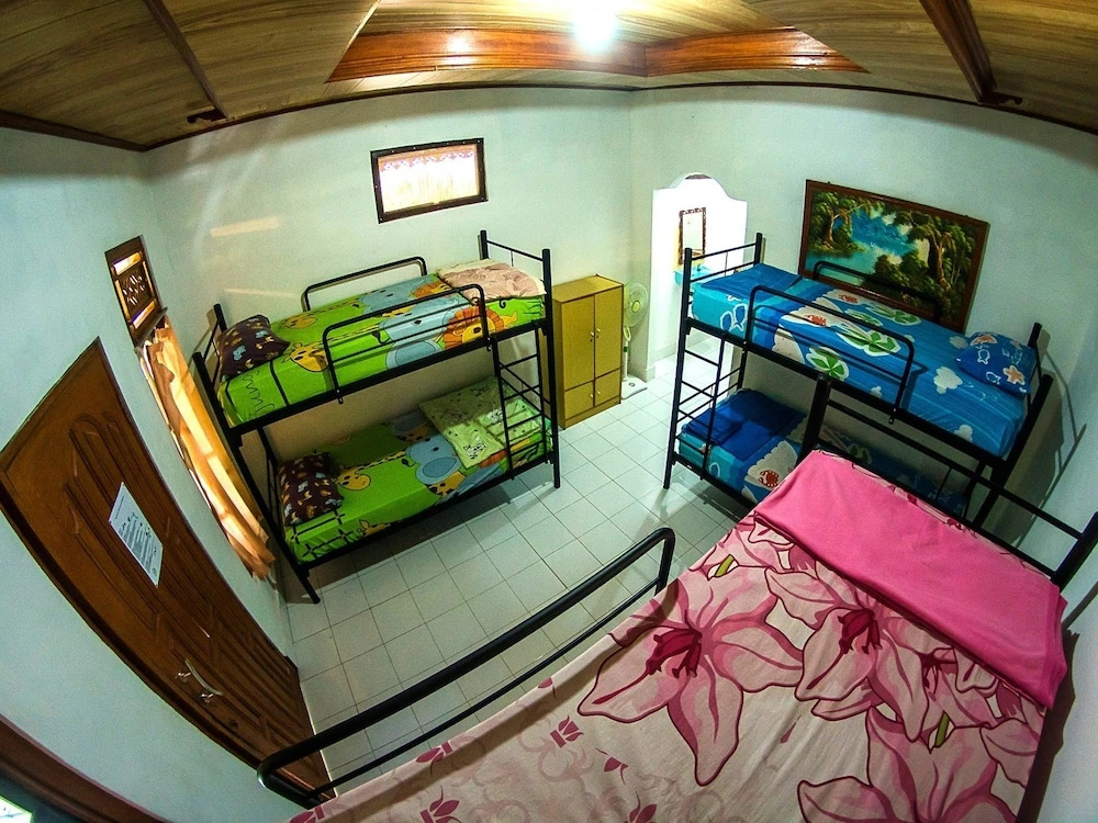 Nusa Garden Bungalow - Chambres
