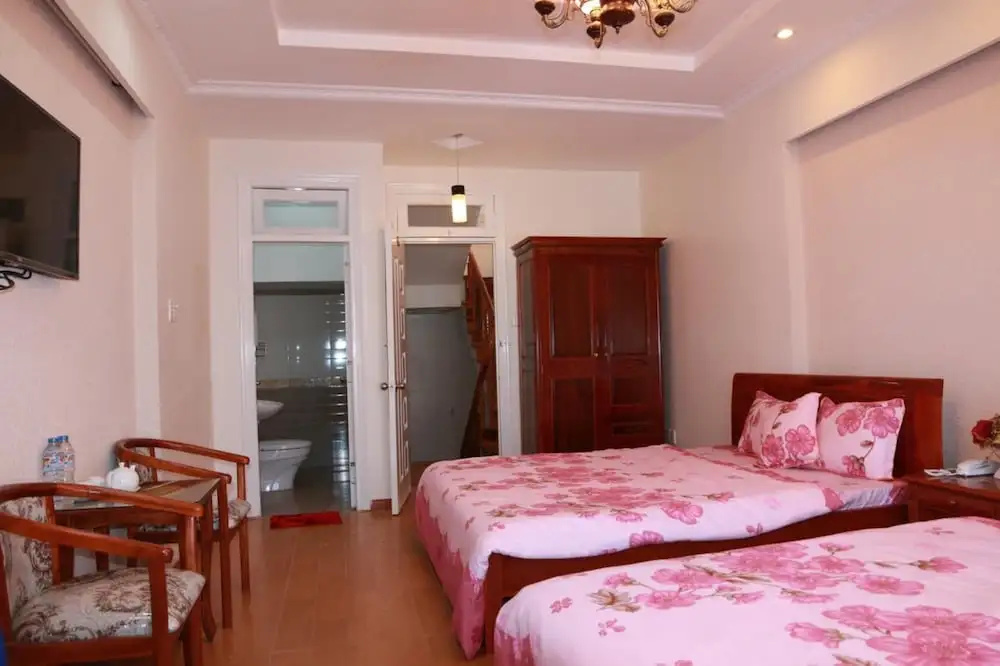 Dang Uyen Hotel - Chambres