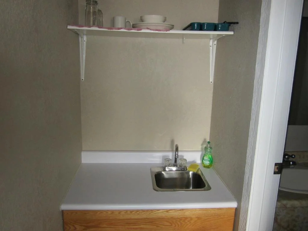 Hideaway Inn - фото 13