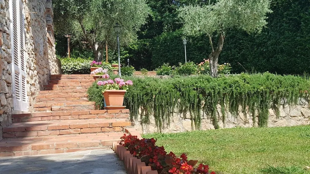 Maison Brinati Bed and Breakfast