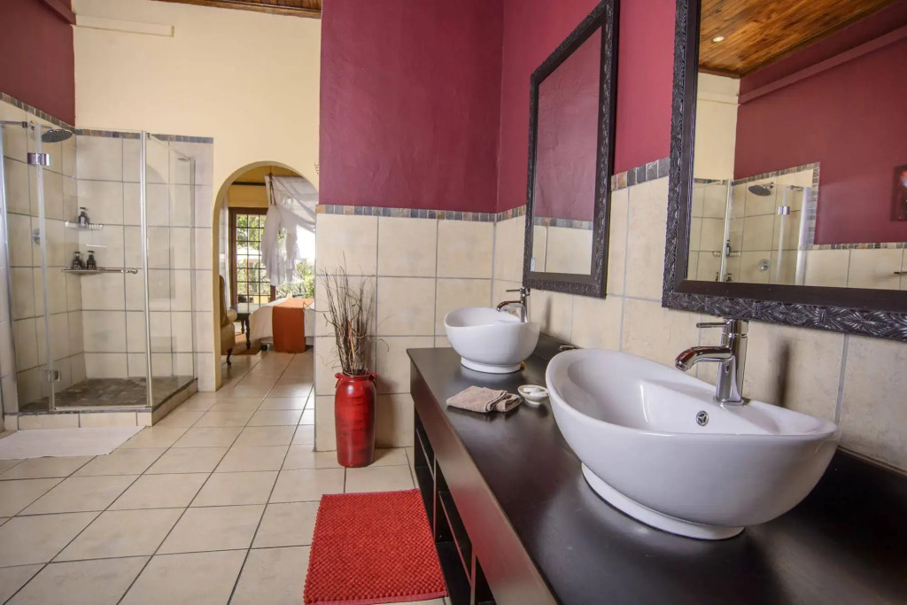 Abangane Guest Lodge - фото 7