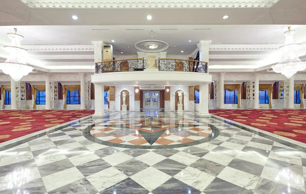 Garden Palace Hotel