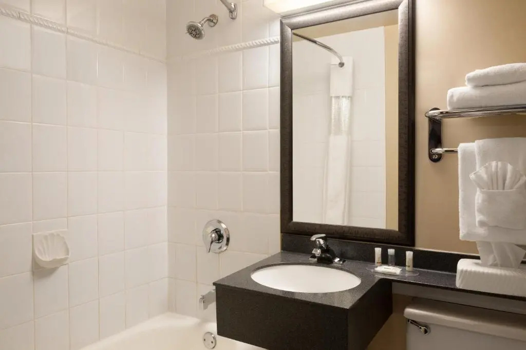 Days Inn by Wyndham Victoria On The Harbour - Chambres