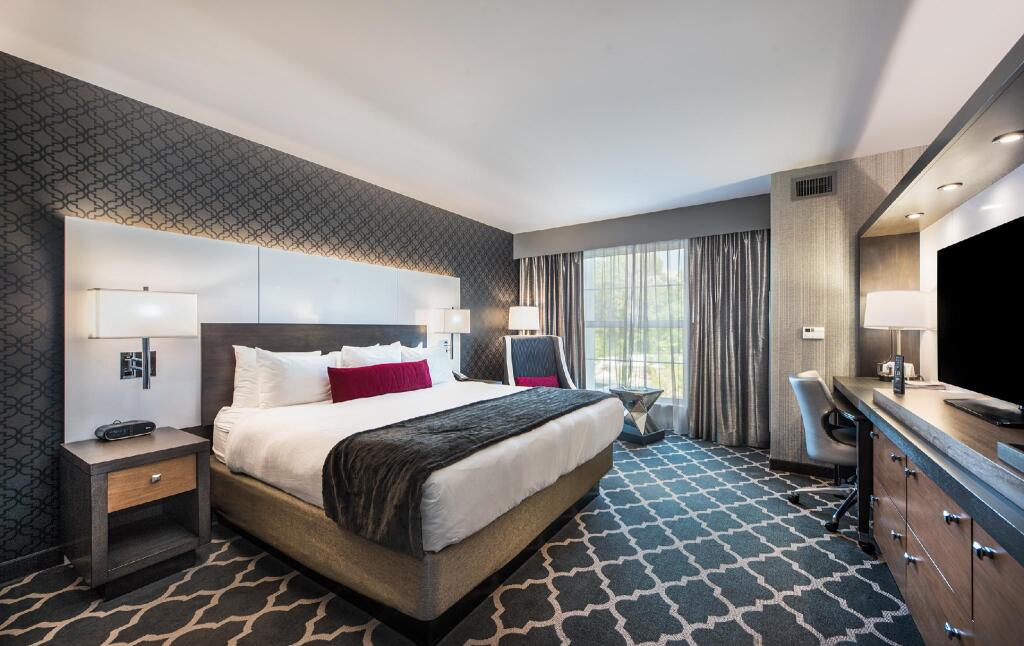Guest House at Graceland by null