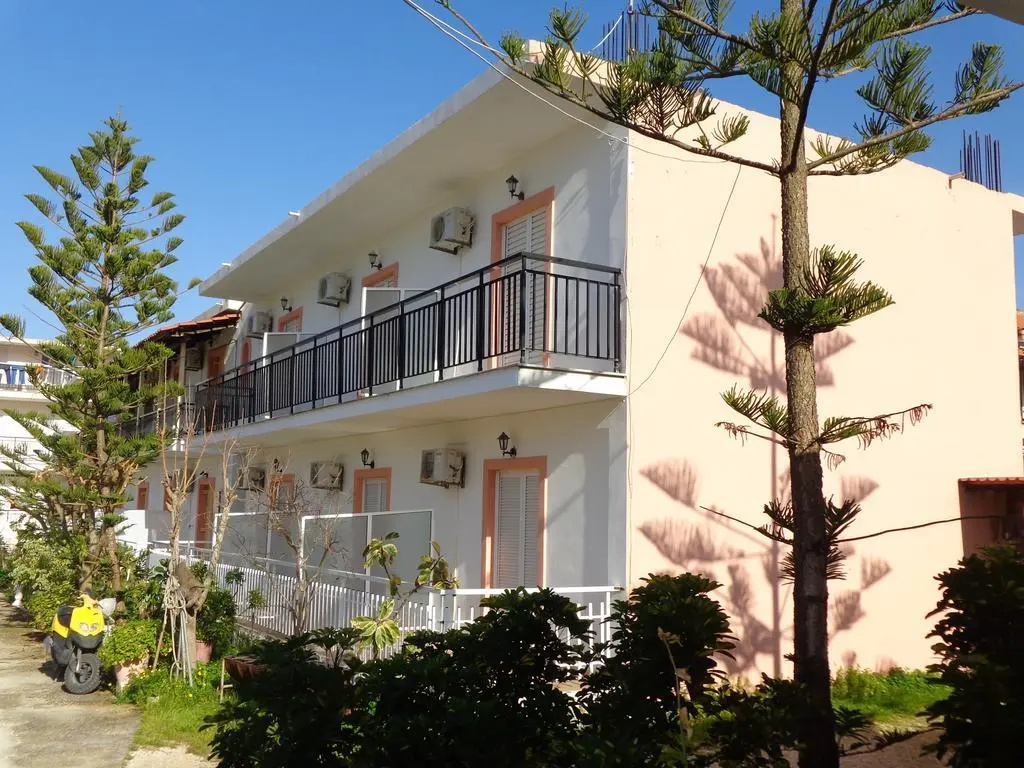 Anthi Studios & Apartments