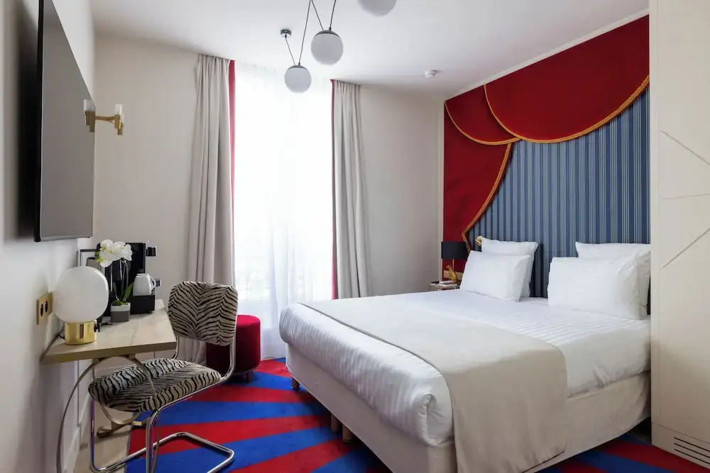 Astra Opera - Astotel 110