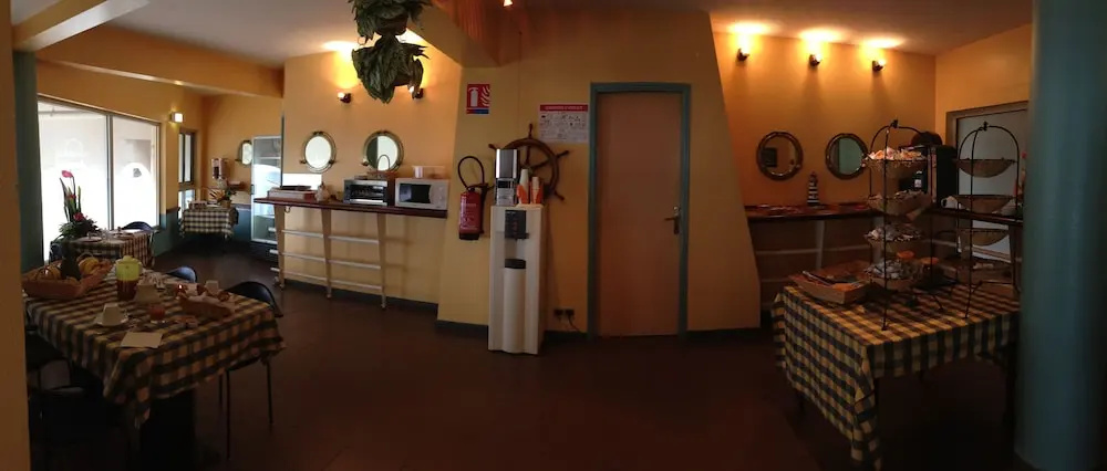 Hotel photo 18