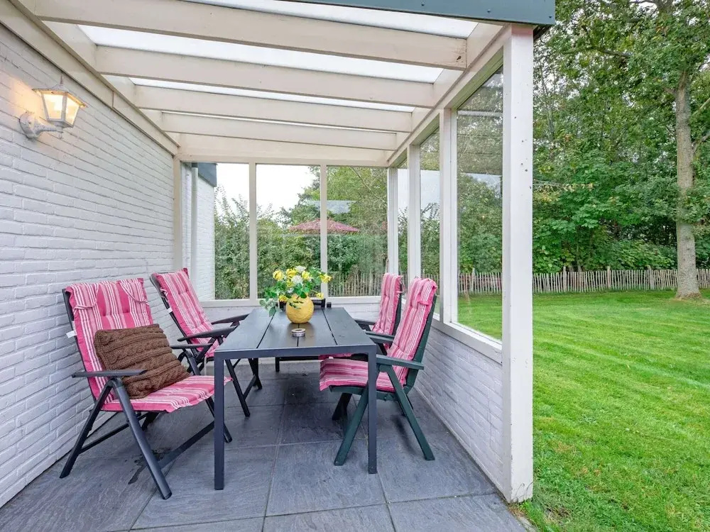 Cozy Holiday Home With hot tub on Texel
