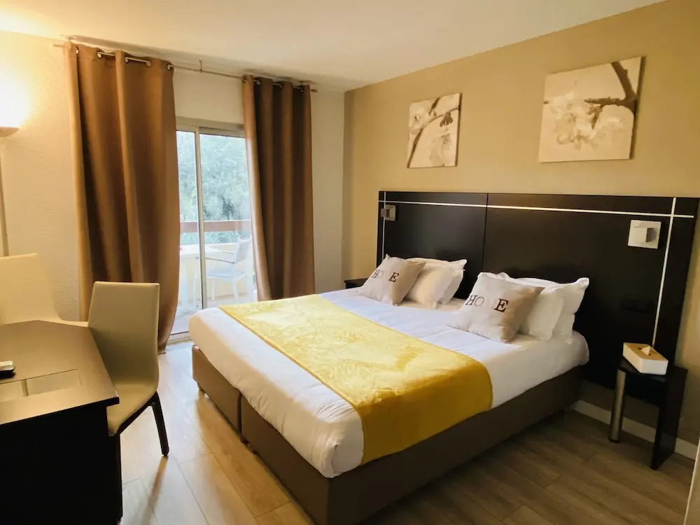 Comfort Double room (full double bed)