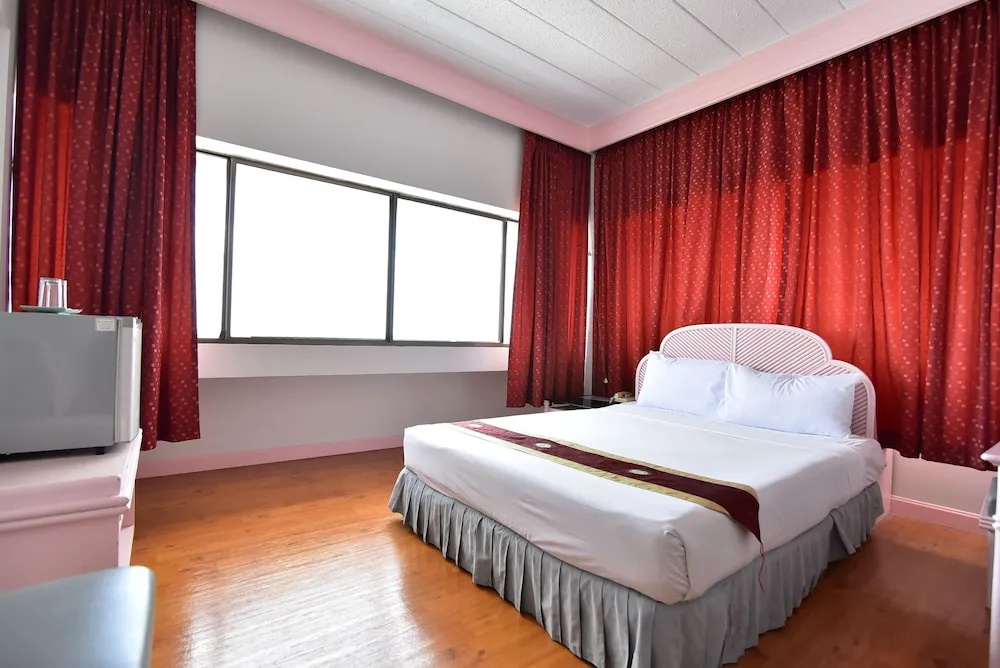 Thumrin Hotel - Chambres