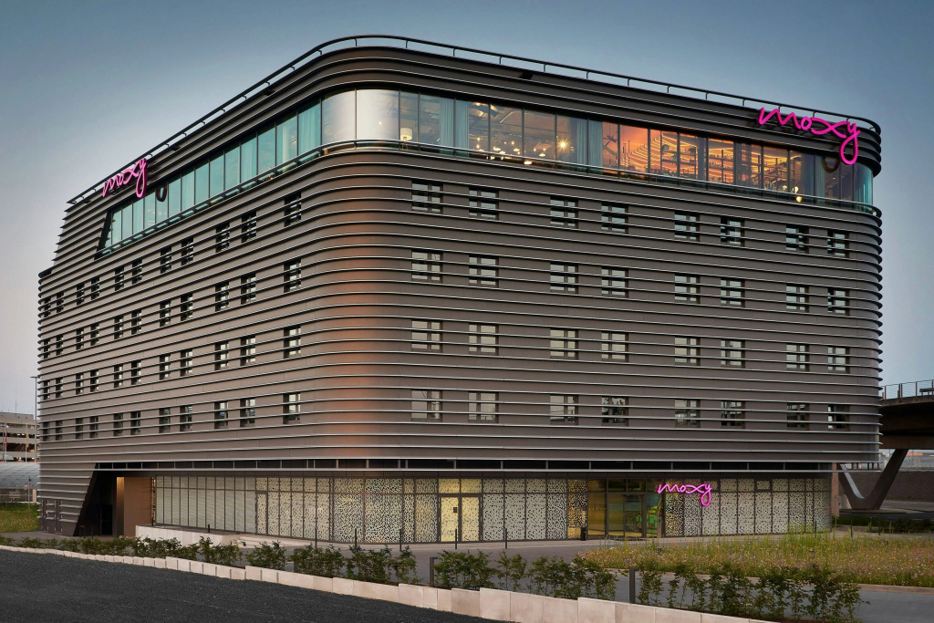 Moxy Cologne-Bonn Airport