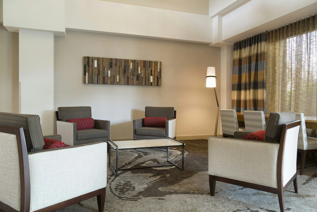 DoubleTree Suites by Hilton Nashville Airport - Général