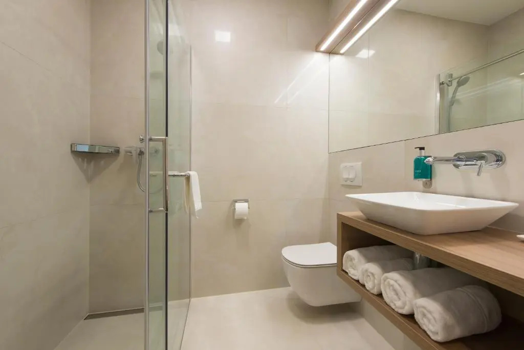 Ahotel Hotel Ljubljana - Chambres