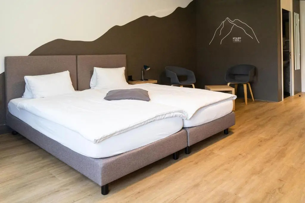 Tailormade Hotel STANS SÜD - Chambres