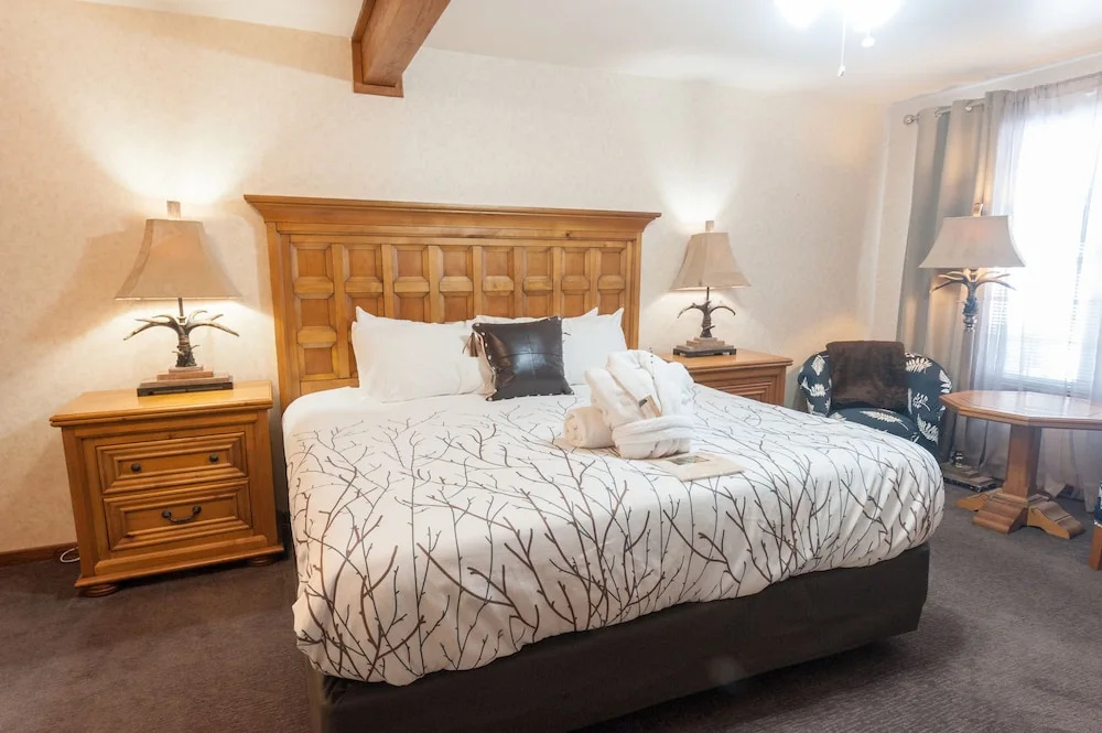 Double Studio (full double bed)