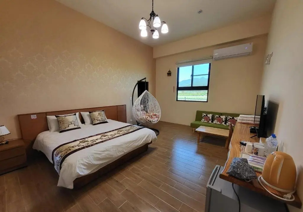 Standard Double room (full double bed)