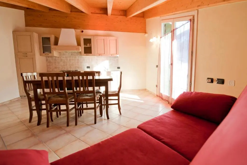 1 Bedroom Apartment with balcony
