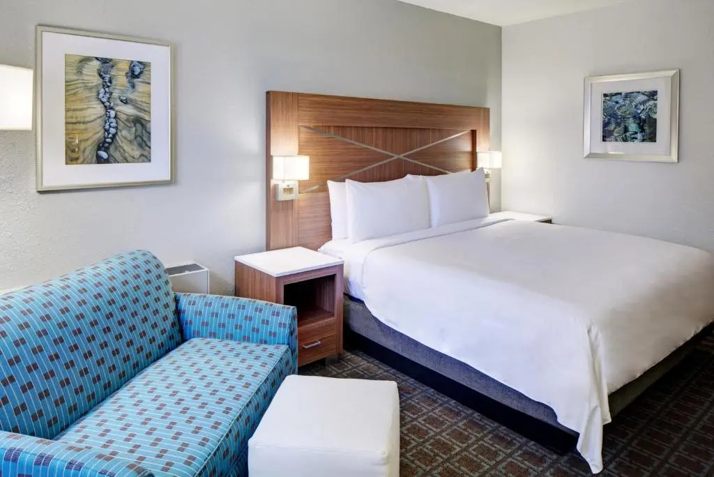 DoubleTree by Hilton Milwaukee Downtown - Chambres
