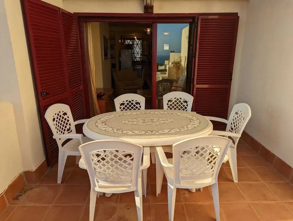 Casares Costa, Vista Bahia,2 Bedroom Bathroom