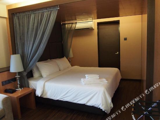 C'Haya Hotel