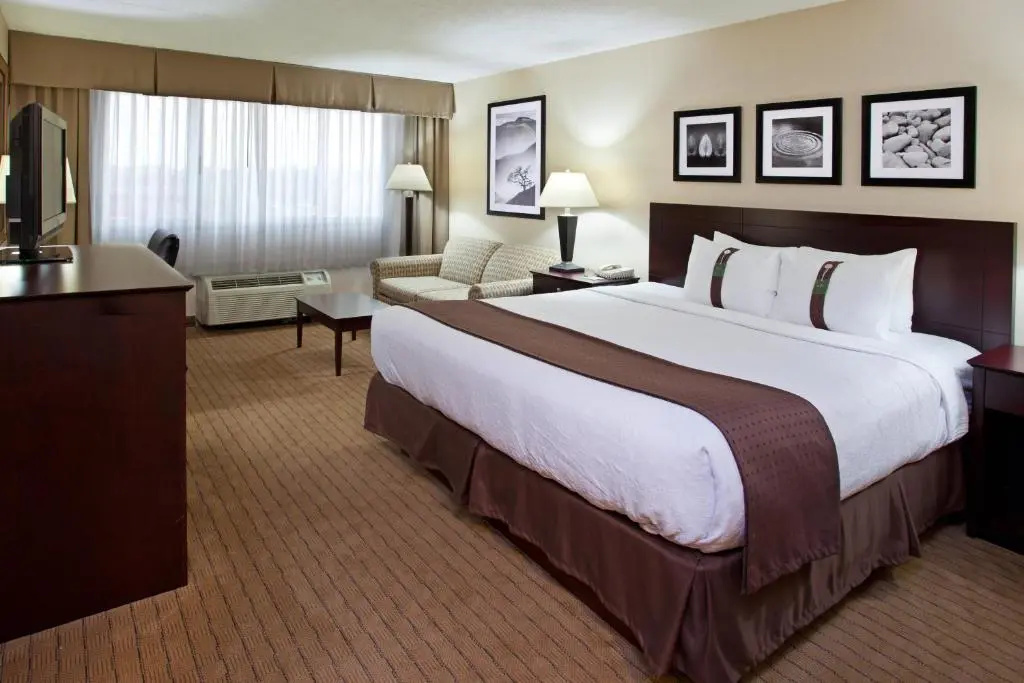 Holiday Inn Canton (Belden Village) by IHG - Chambres