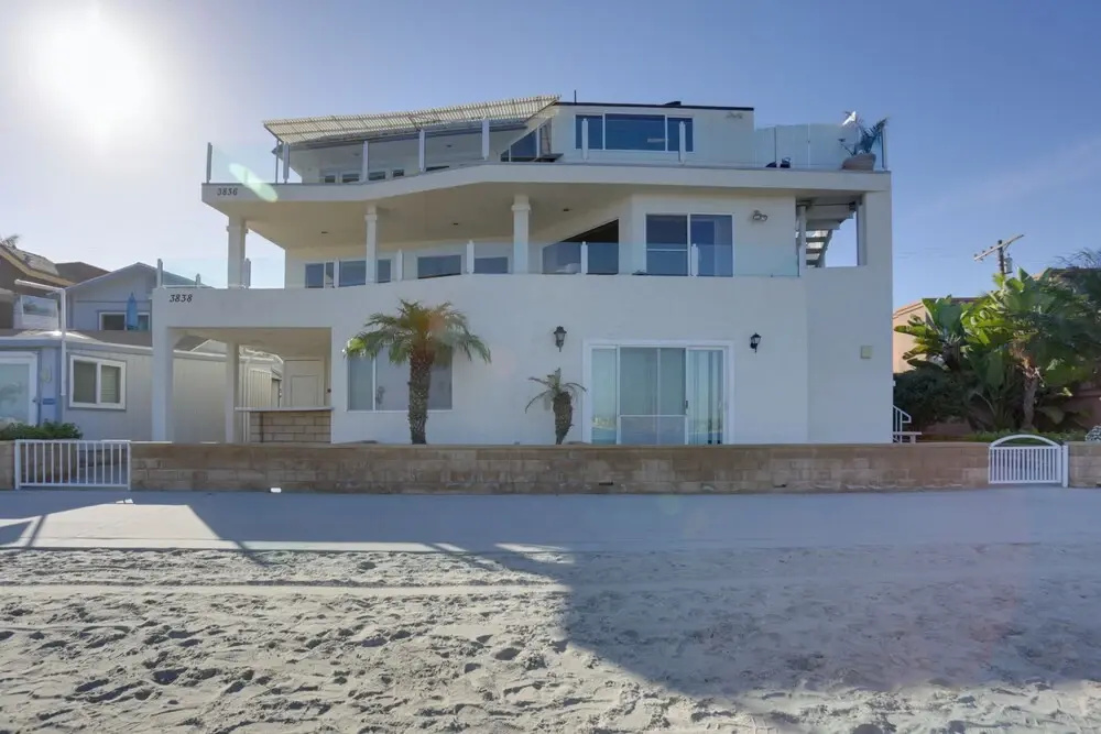 Beachfront San Diego Condo w/ Patio on the Bay!