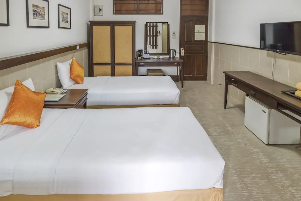 Sakulchai Place Hotel - Chambres