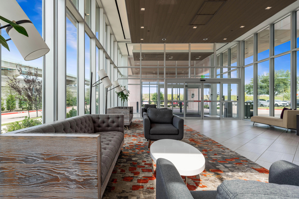 Lobby & Reception