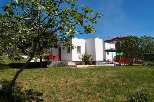 Summerhouse Belomo - Général