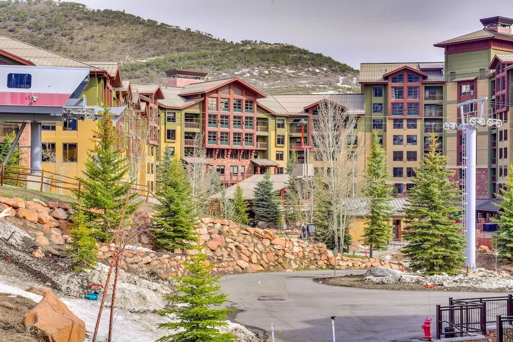 Park City Condo: Steps to Canyons Village & Skiing