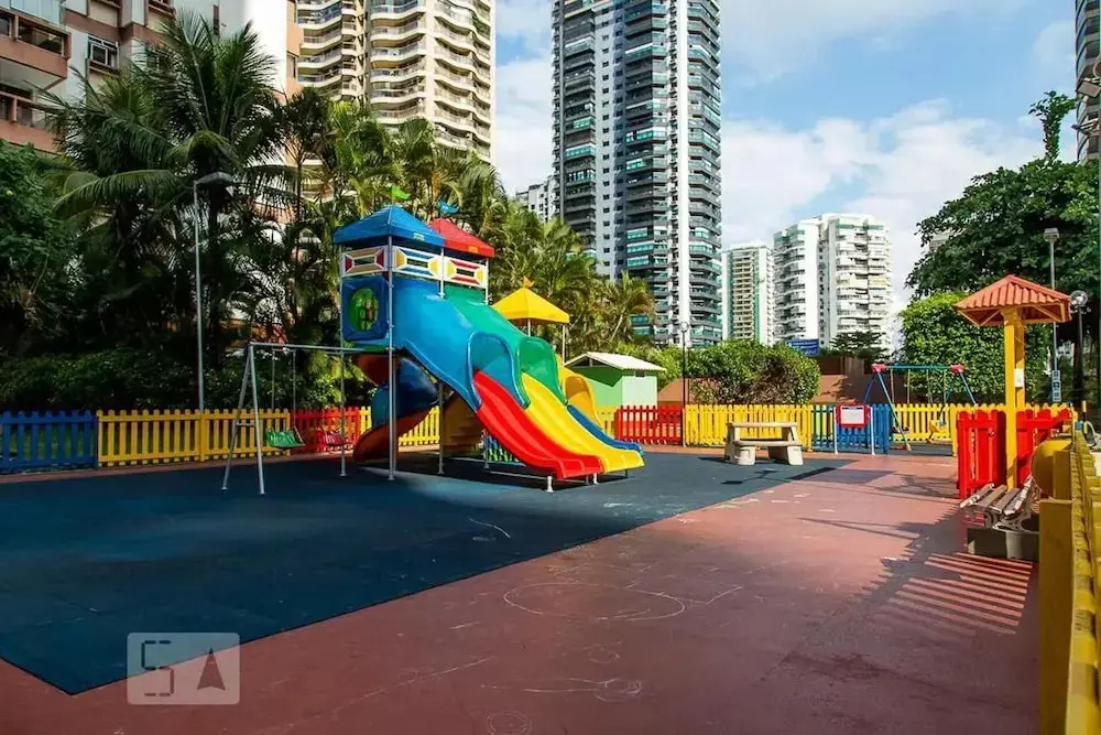 Barra da Tijuca 2 Bedroom Apartment on the Beach