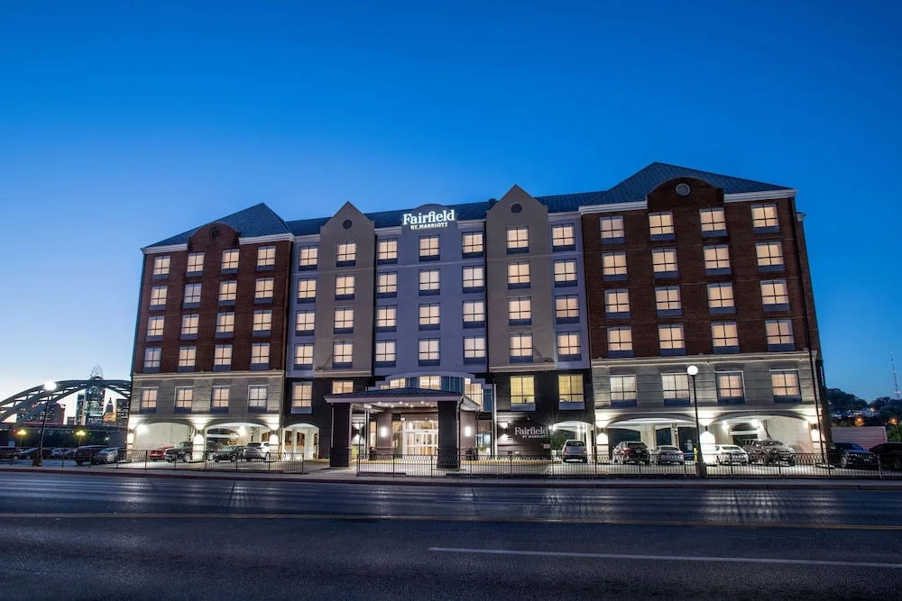 Comfort Suites