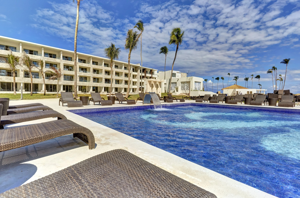 Beach & Waterfront