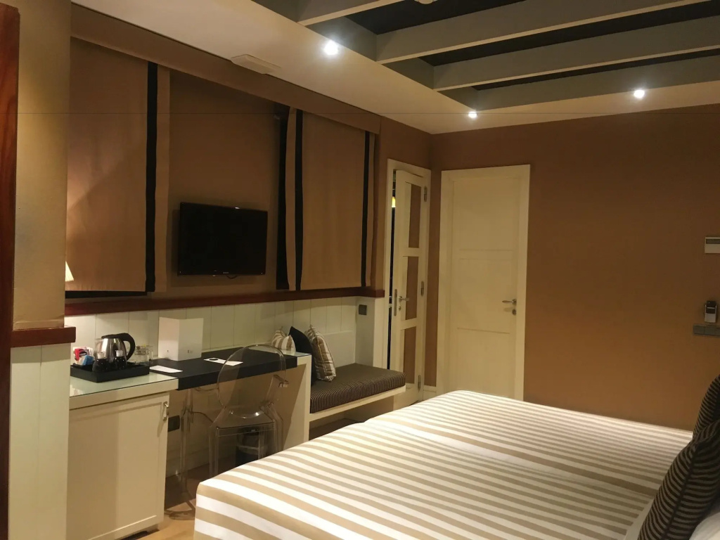 Hotel photo 26