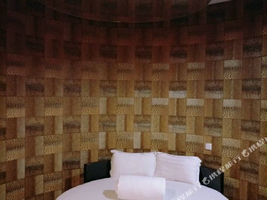 Love Inn Boutique Hotel