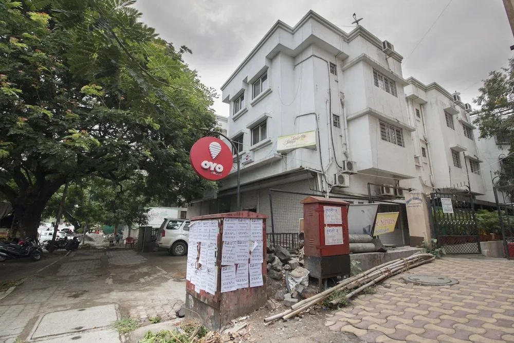CozyNest Service Apartments - Baner Pune