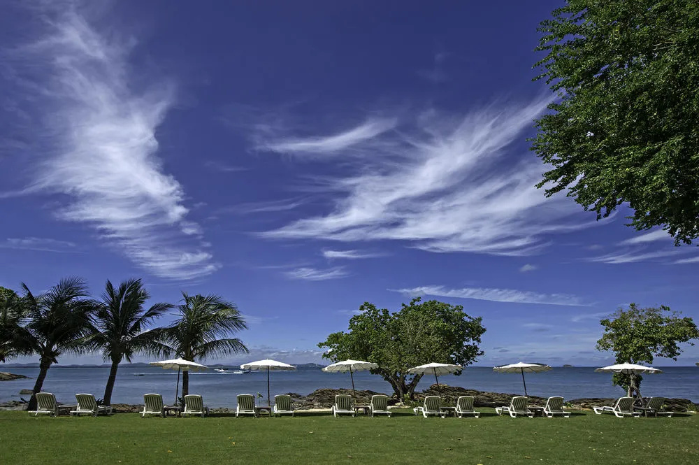 Beach & Waterfront