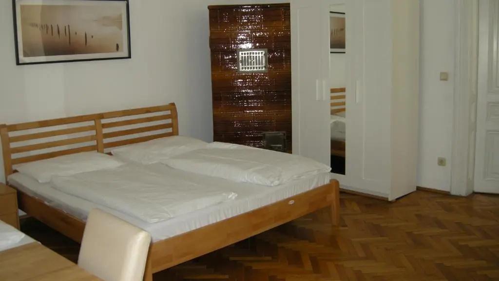 Standard Quintuple room