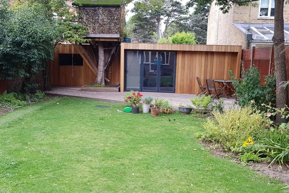 4 Bedroom House in Clapham