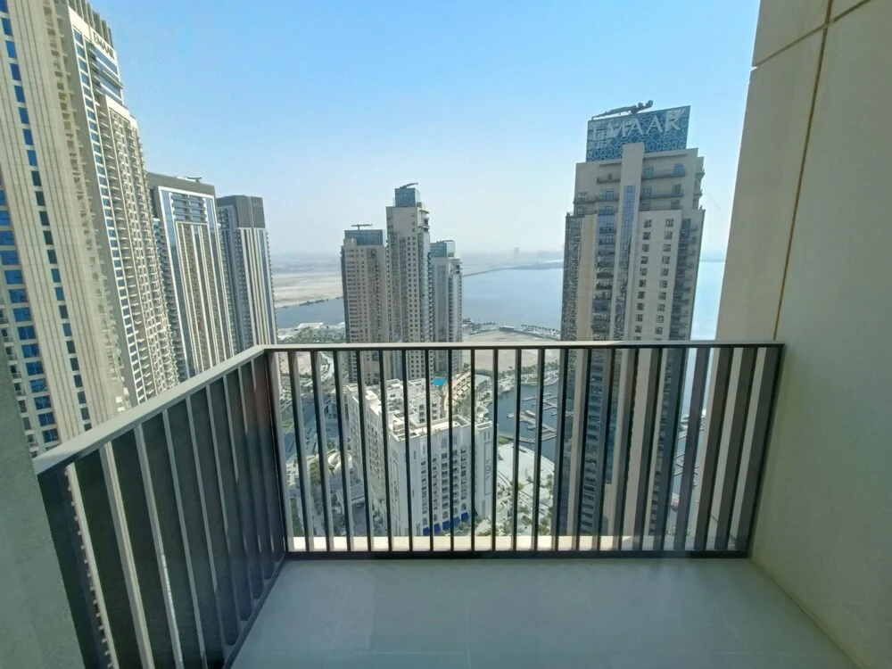 SuperHost- Incredible Apartment Floating Over Dubai Harbour