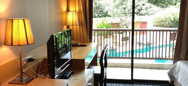 Balcony & Terrace