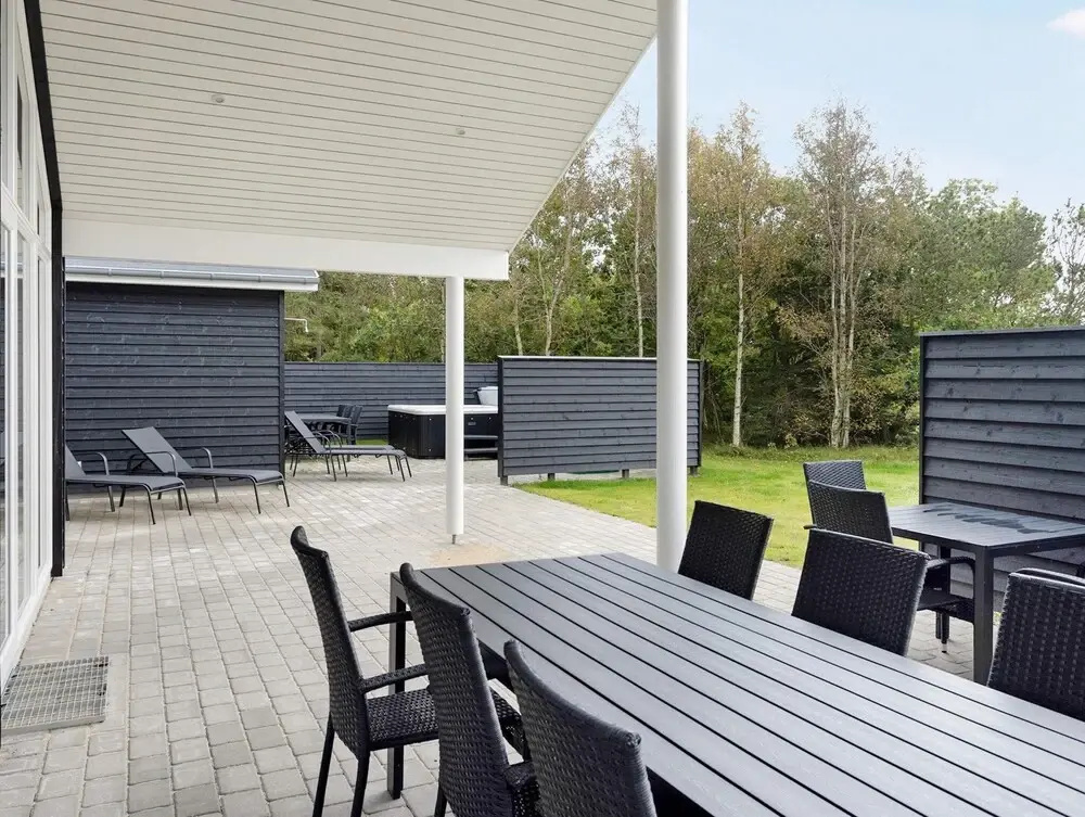 5 Star Holiday Home in Albaek
