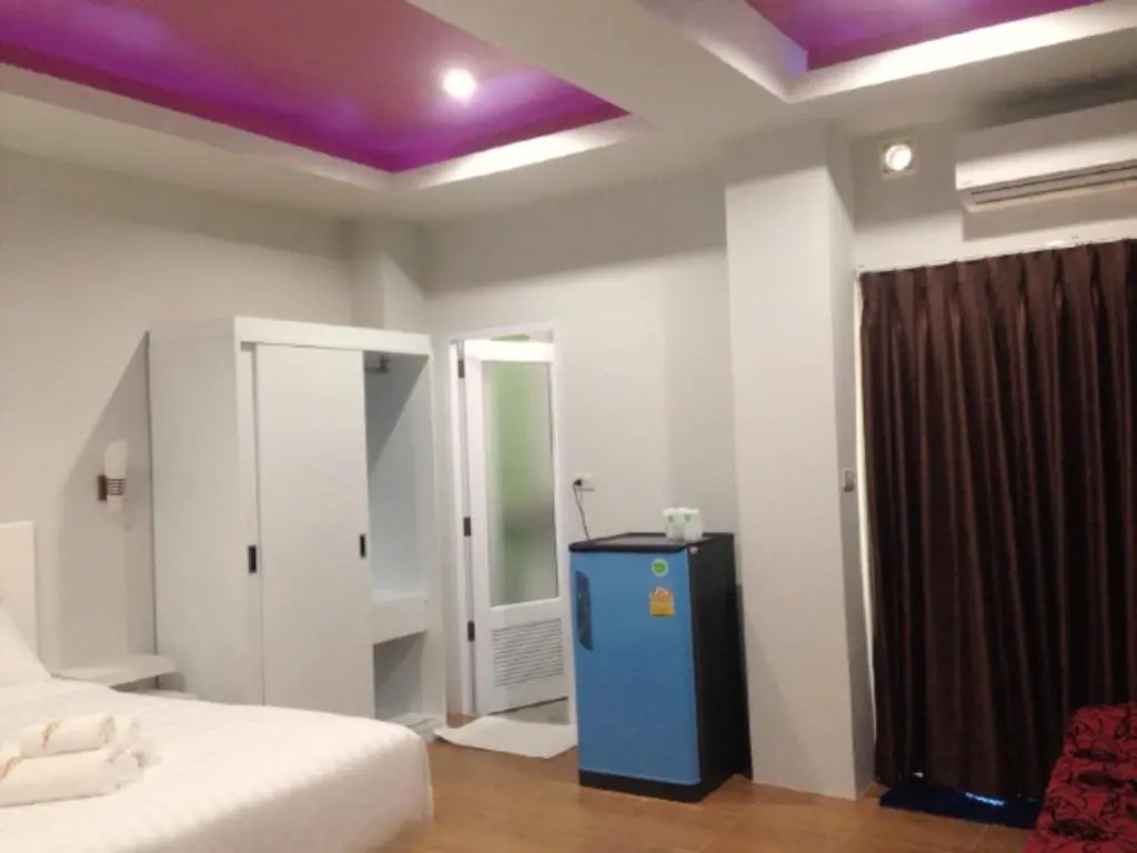 Standard Double room with mountain view (full double bed)
