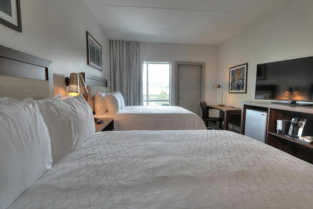 Standard Quadruple room with balcony