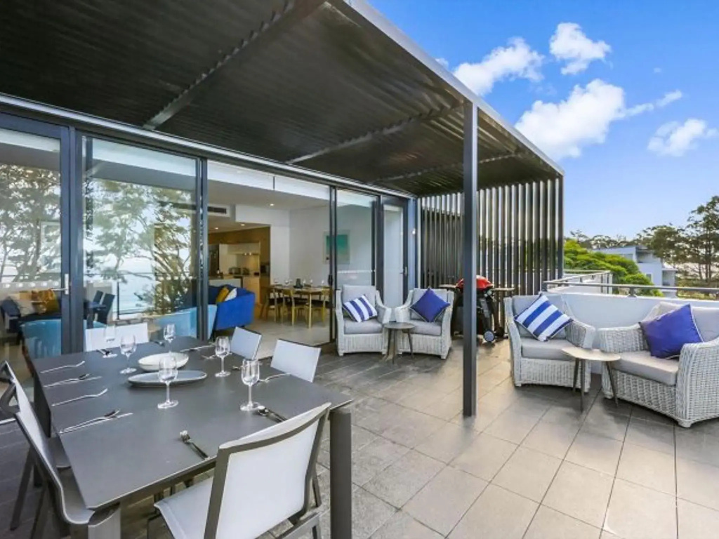 Beachfront Luxury On Huskisson Beach 1 Minute to Everywhere