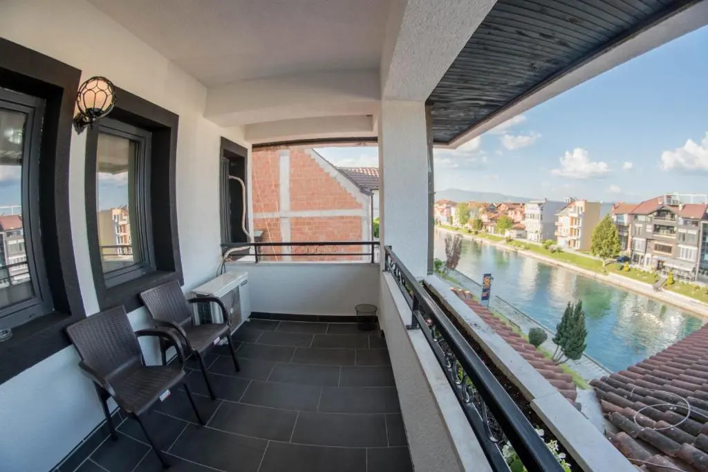 Standard Double room with view (full double bed)