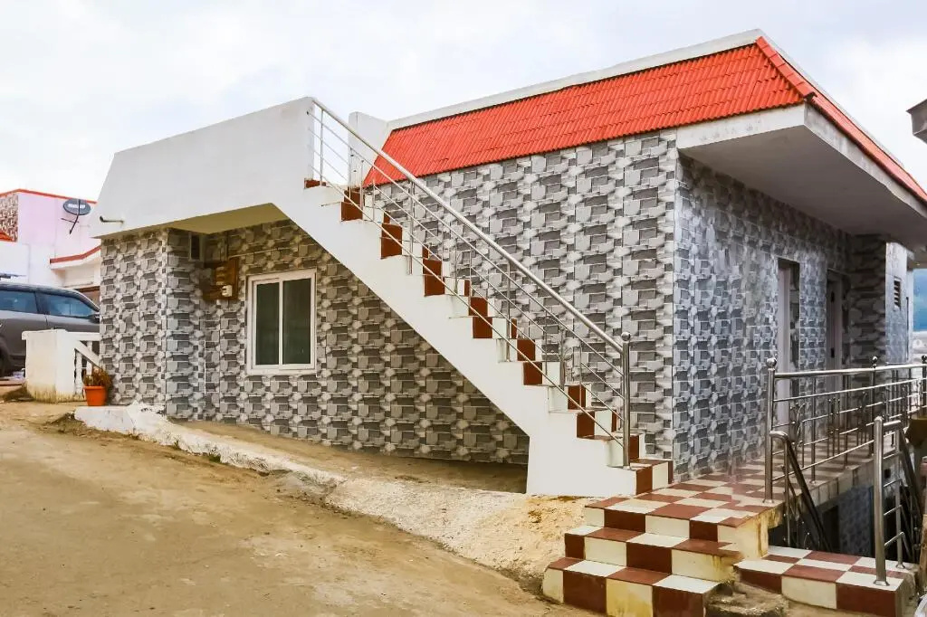 MS Residency by OYO Rooms