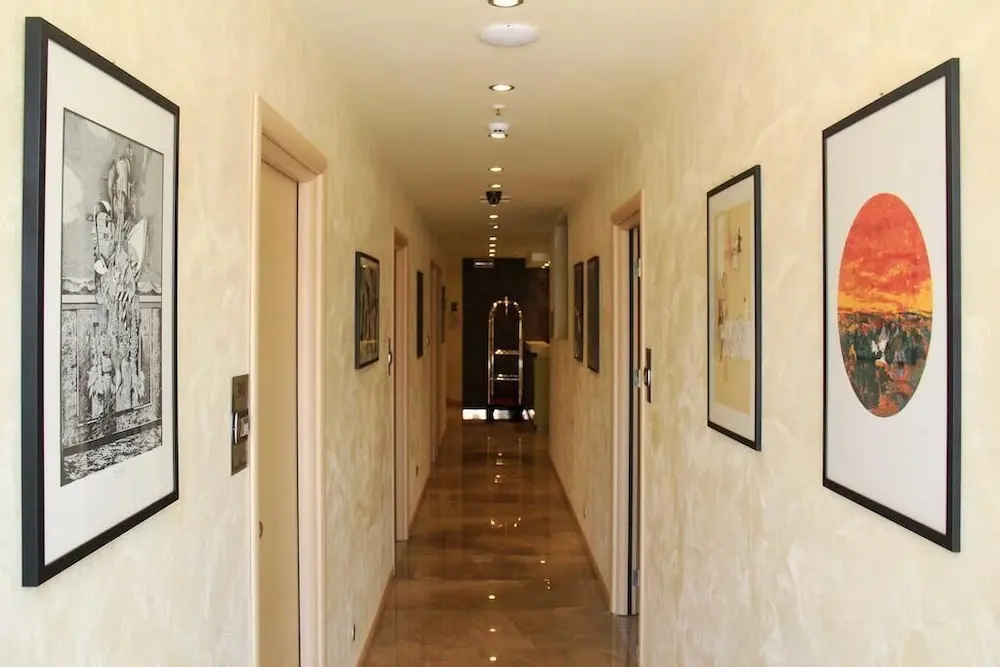Hotel photo 13