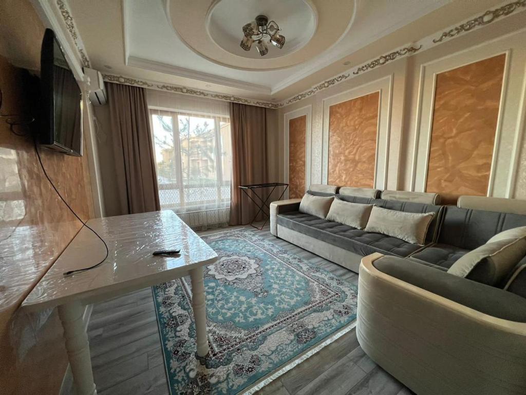 Отель Karavan, фото 2