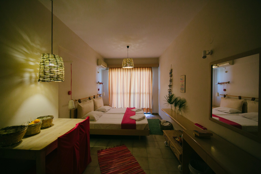 Gorgona Studios — 4